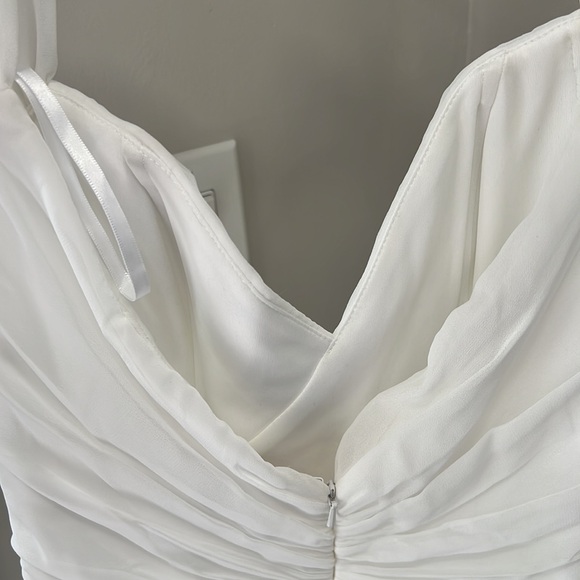 Katie May Darcy Gown in Ivory - Picture 12 of 13